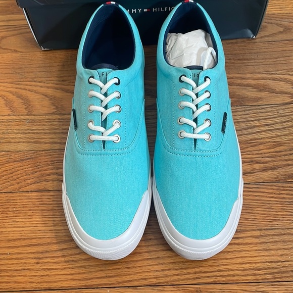 Tommy Hilfiger Casual Lace up Pallet Sneakers Light Blue Men's 13M - Picture 2 of 12